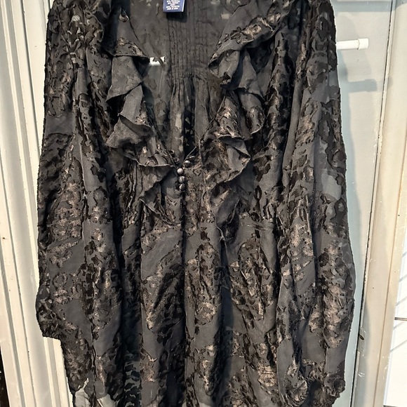 Plus sz 28 Denim 24/7 dressy blouse 🖤 - Picture 5 of 5